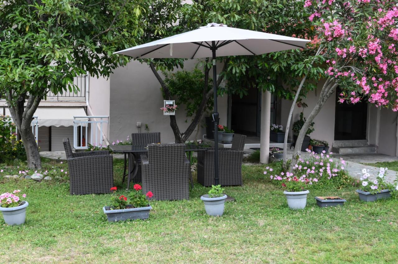Hotel Geromichalos Paralía Skotínis Extérieur photo
