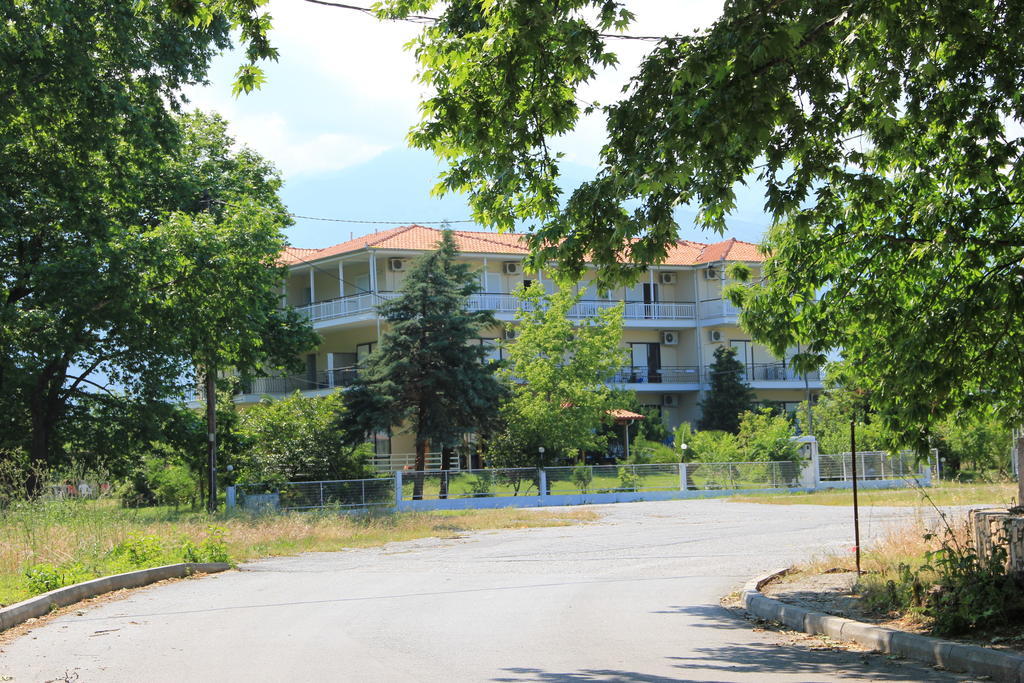 Hotel Geromichalos Paralía Skotínis Extérieur photo
